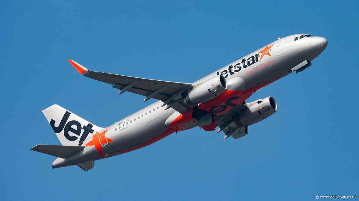 Jetstar Asia to close within weeks - with planes to be diverted back to Australia