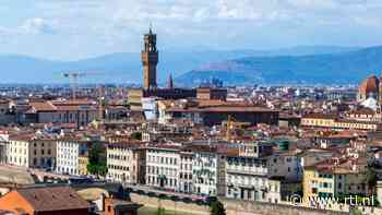 Beruchte hijskraan in Florence wordt na bijna 20 jaar eindelijk afgebroken