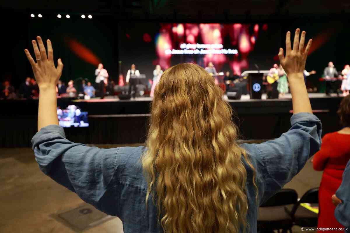 Southern Baptists vote to seek repeal of ruling that legalized same-sex marriage