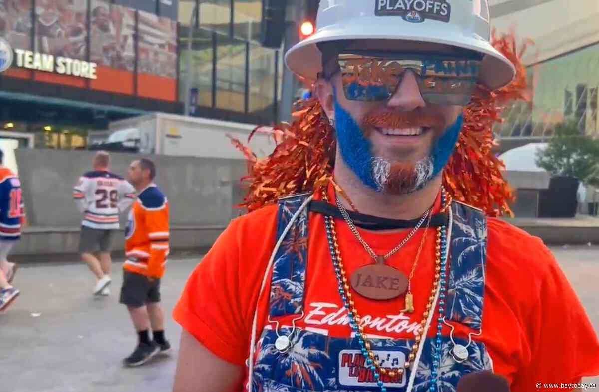 Edmonton Oilers fan paints hundreds of faces per game while taking in the action
