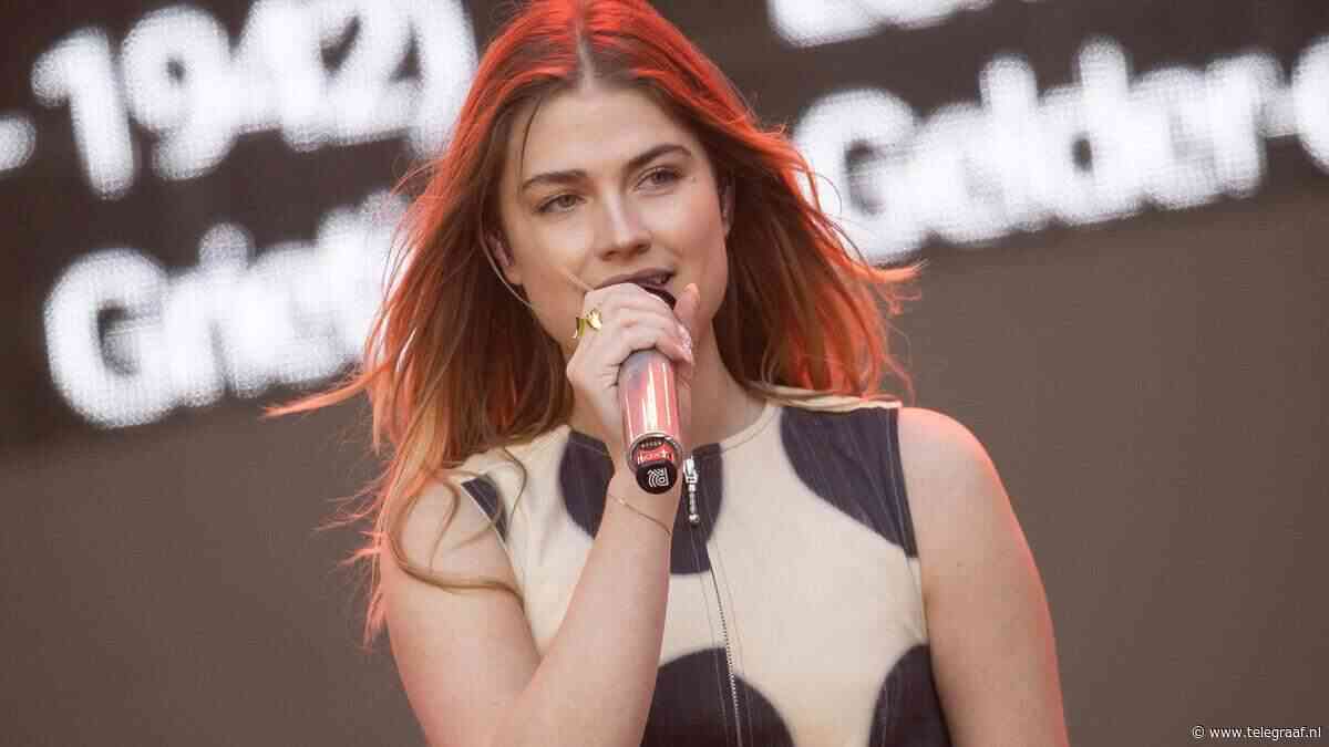 Roxy Dekker (20) kondigt grootste soloshow ooit aan in AFAS Live
