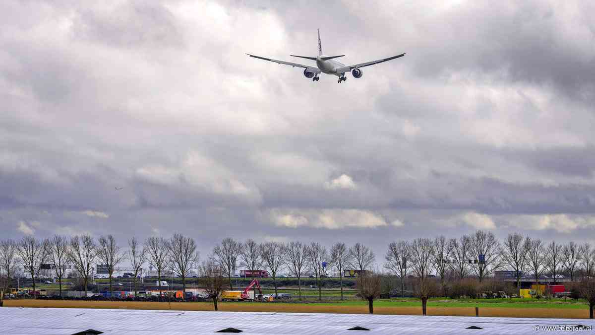 Gebied rond Polderbaan Schiphol afgesloten tijdens NAVO-top: ook spottersplek dicht