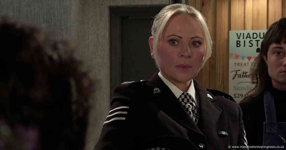 Coronation Street fans 'rumble' ghostly 'return' in 'hidden' DS Lisa Swain storyline
