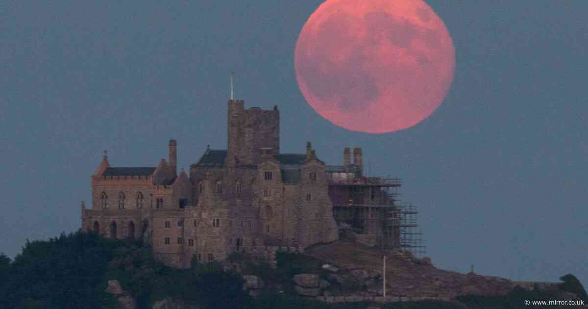 Exact time Brits can see Strawberry Moon in skies over UK tonight