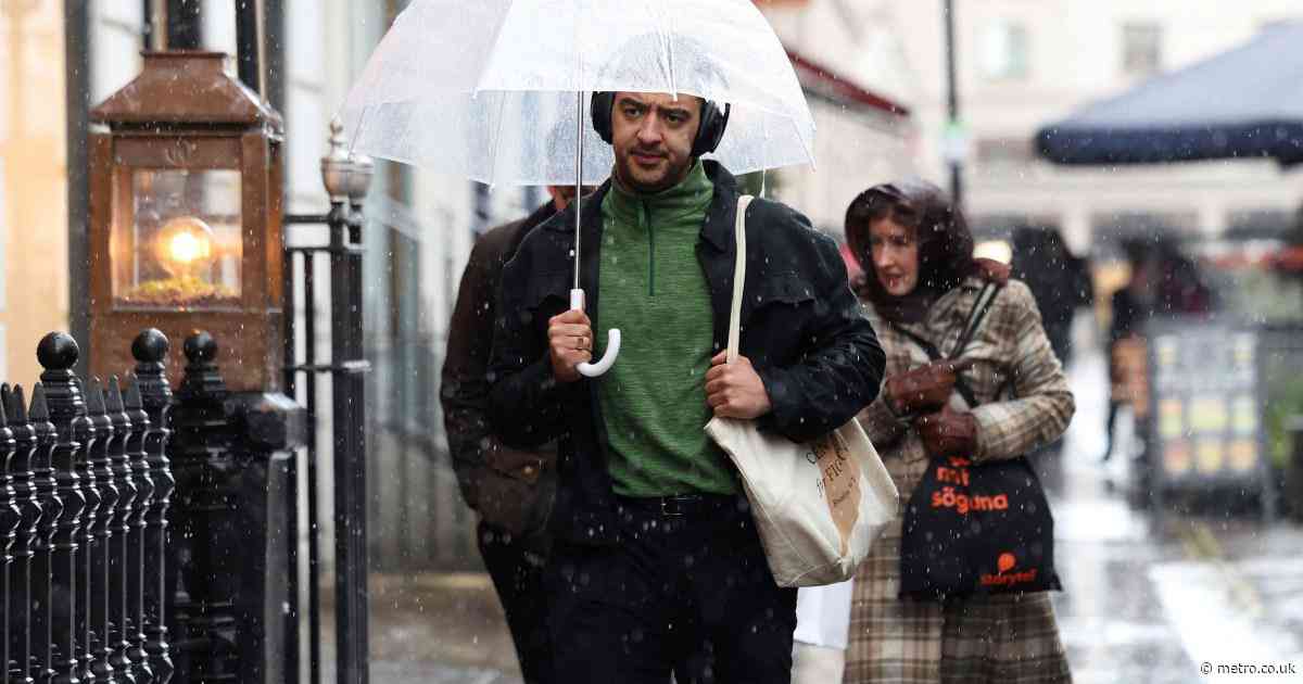 Met Office issues three day thunderstorm warning ahead of warm temperatures