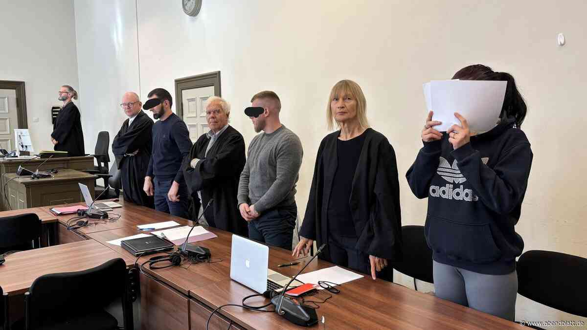 Prozess: Folteropfer kommt betrunken und bewaffnet ins Gericht