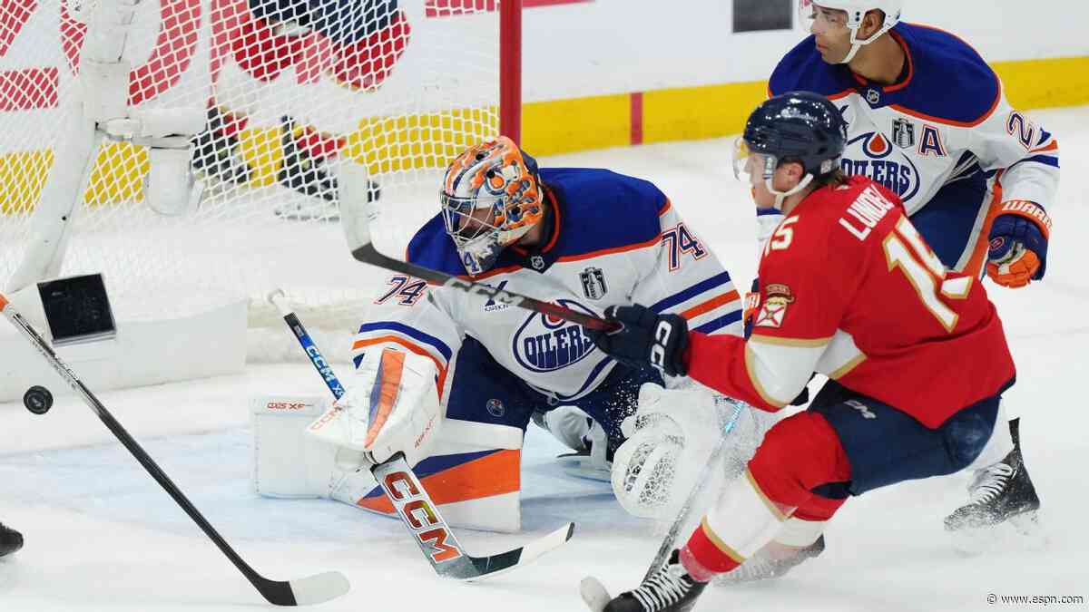 Oilers' Skinner yanked again after 3 goals in 1st