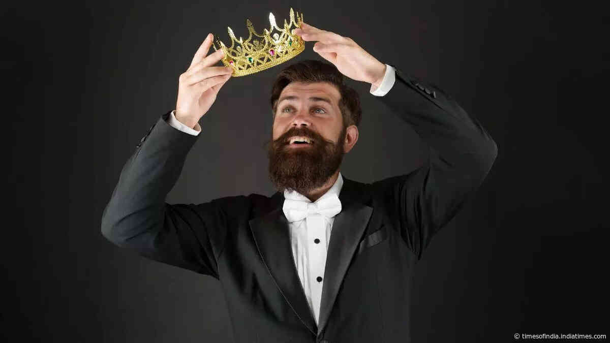 5 classic signs of a narcissist-- How to spot them and what to do