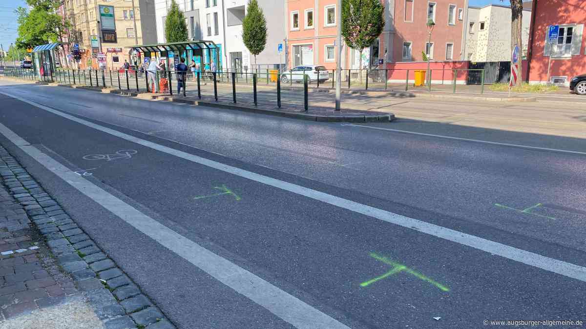 Tödlicher Unfall in Lechhausen: Helfer versuchten vergeblich, Fußgängerin zu reanimieren