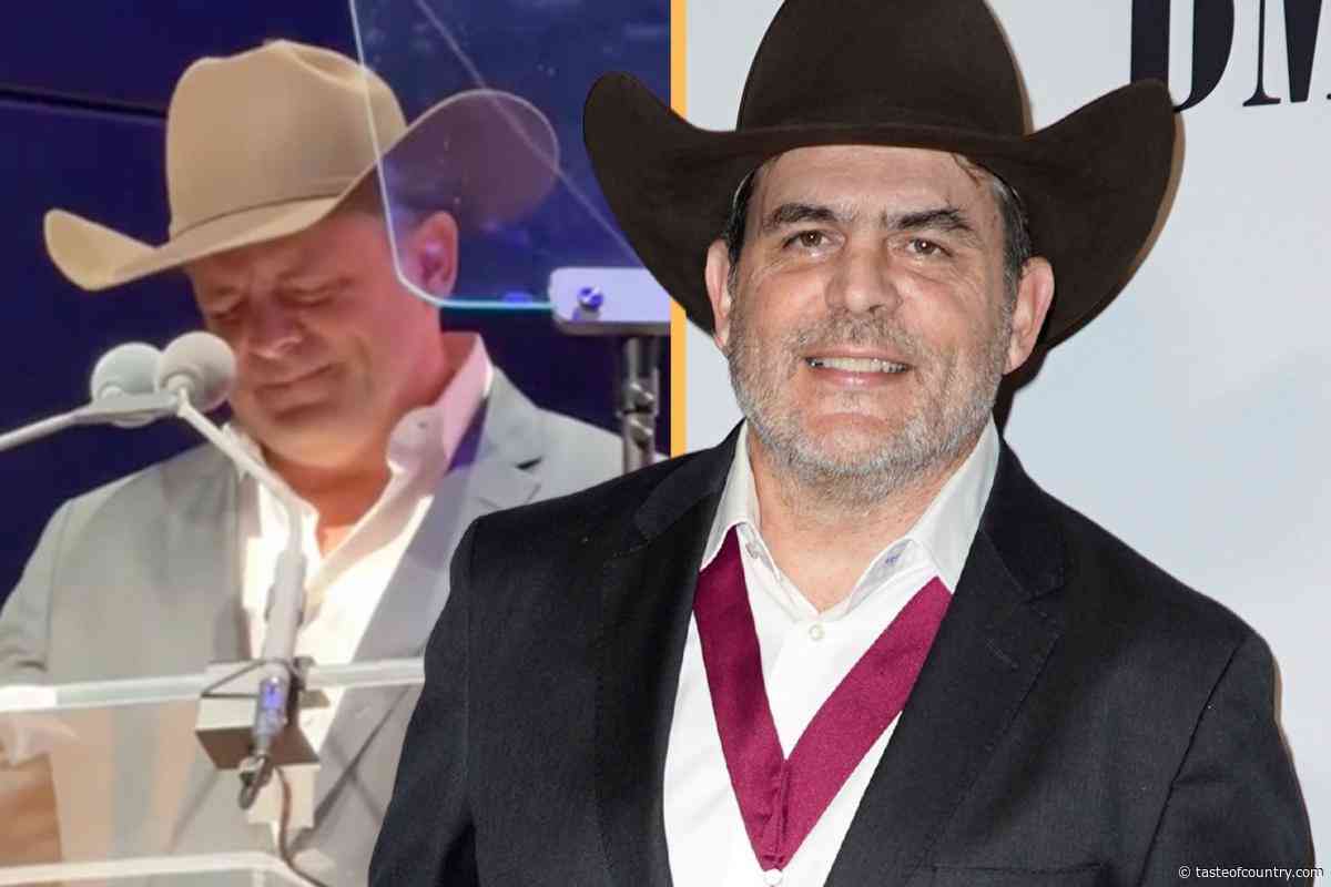 This Award Just Broke Rhett Akins: 'I Have Not Cried in 20 Years'