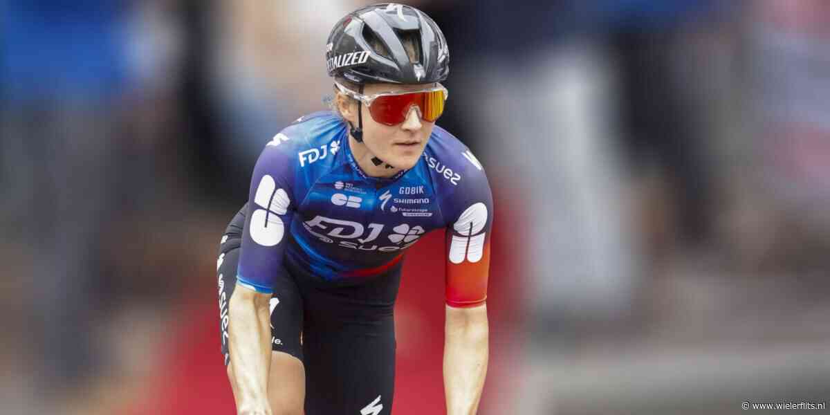 Kraak zegeviert in tweede rit Ronde van Zwitserland, Vollering geraakt niet van Reusser af