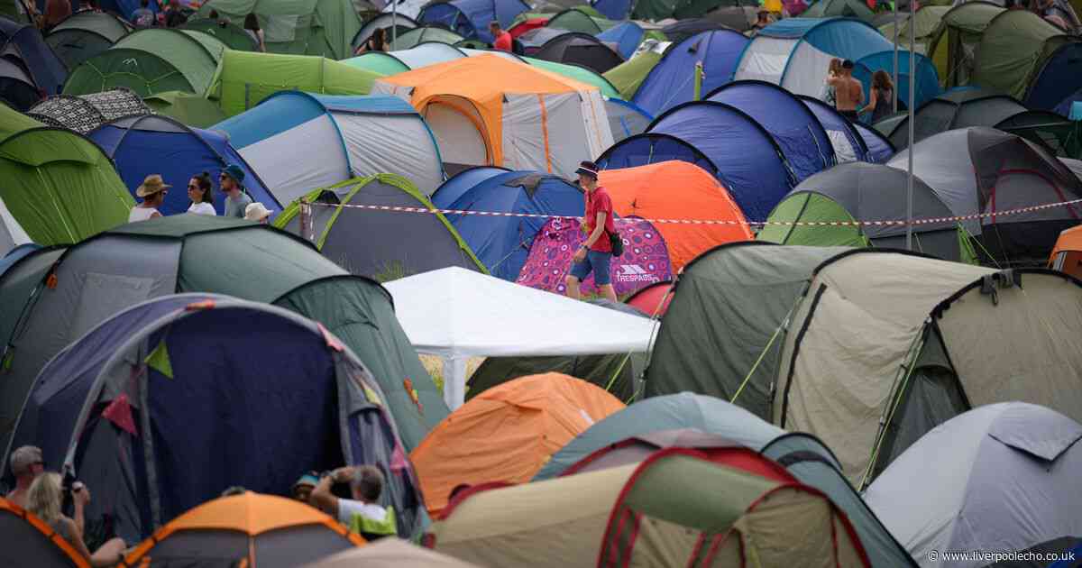 Glastonbury 2025 banned items including plastic cutlery and glass bottles
