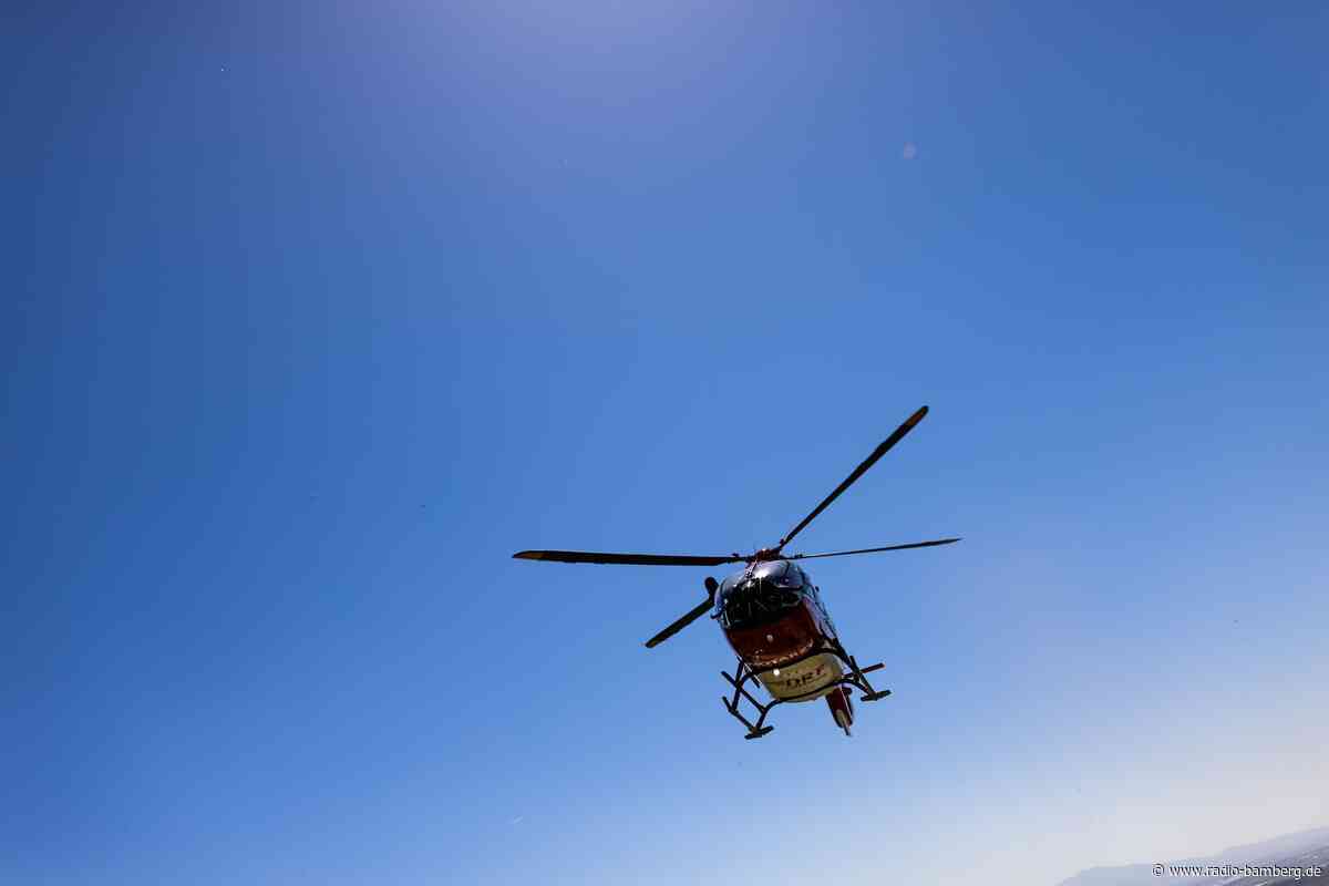 Von Autofahrer übersehen – Biker lebensgefährlich verletzt