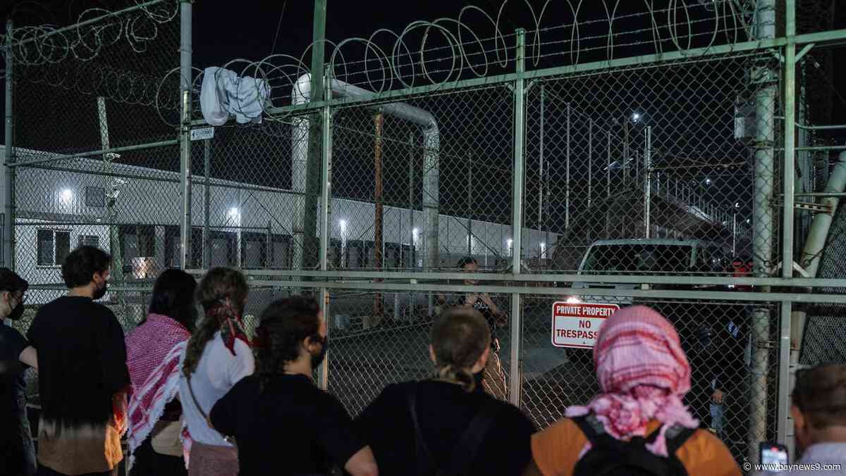 4 detainees have escaped from New Jersey immigration detention center, DHS says