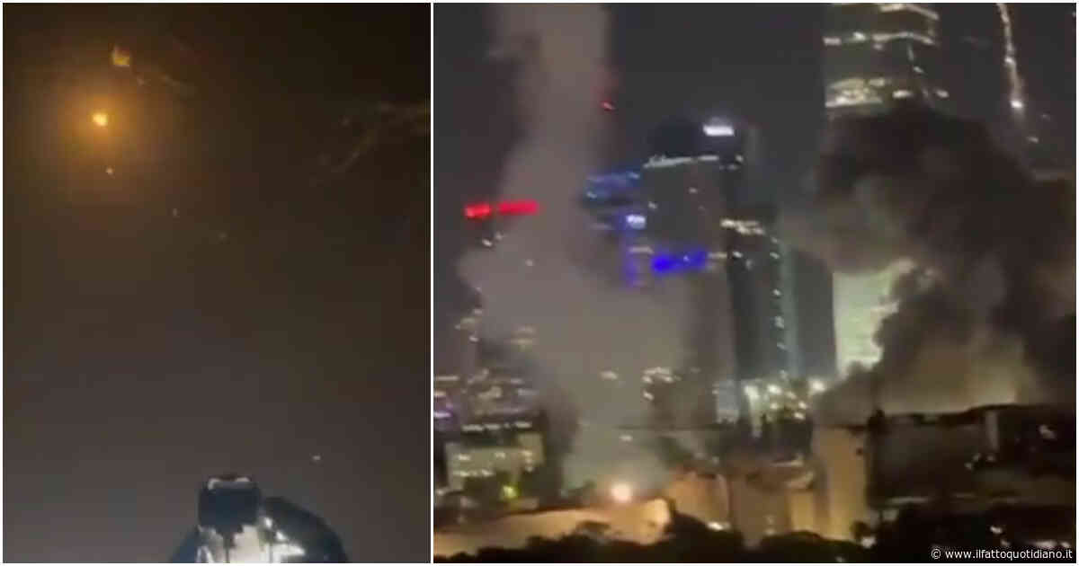 I missili iraniani colpiscono Tel Aviv: il video dell’attacco nella città israeliana. Boati ed esplosioni