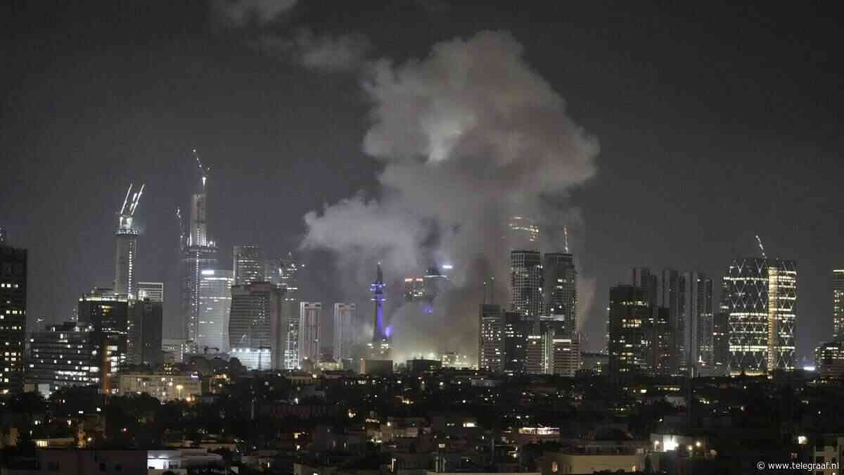LIVE | Iraanse regen aan raketten op Israël: ’Heel het land onder vuur’