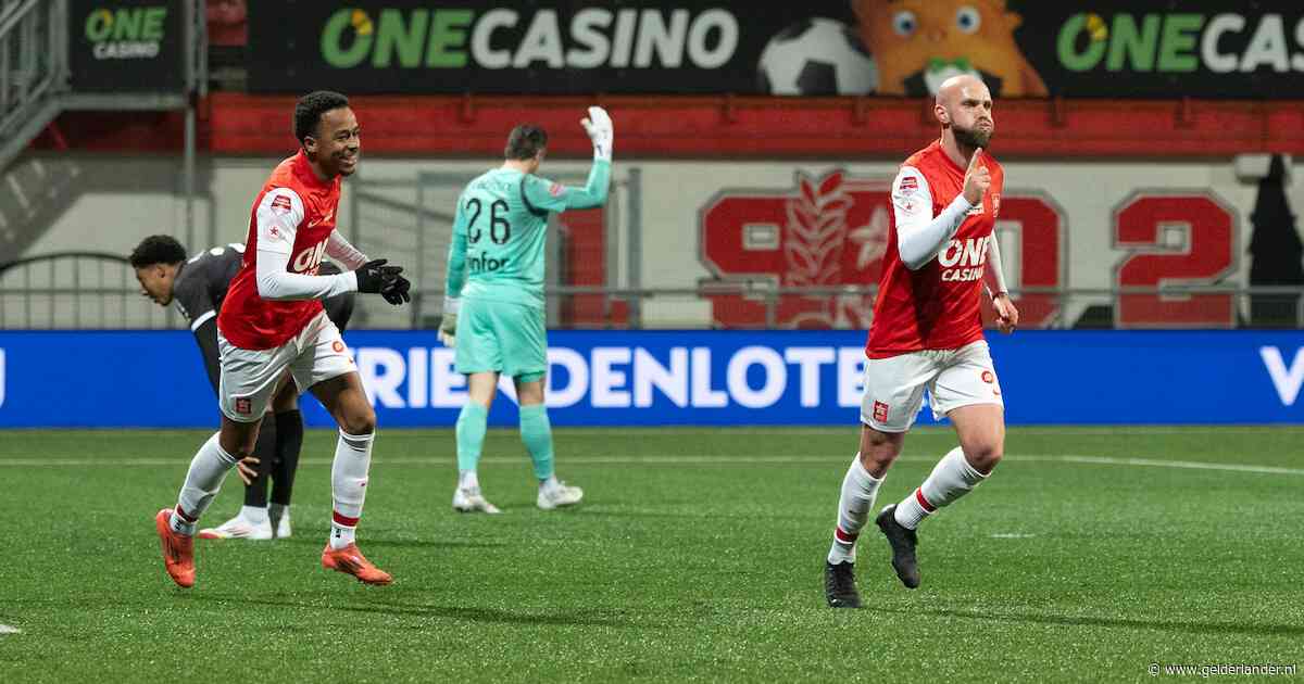 Kunstgras van MVV komt niet door veldkeuring van KNVB