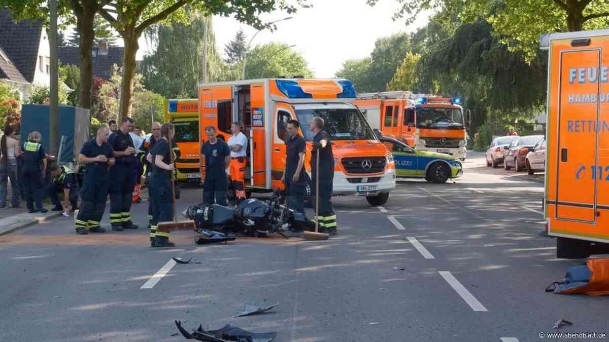 Schwerer Unfall – Retter kämpften um Leben von Motorradfahrer