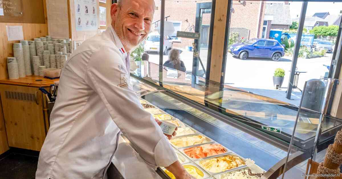 Marks ijssalon werd uitgeroepen tot de beste van Nederland, één jaar na het succes ziet hij de omzet nog steeds stijgen