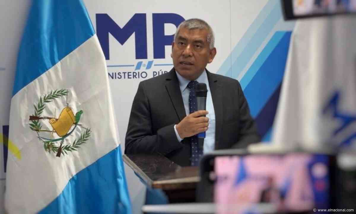 ¿Por qué Guatemala emitió órdenes de captura contra el fiscal general y el exministro de Defensa de Colombia?