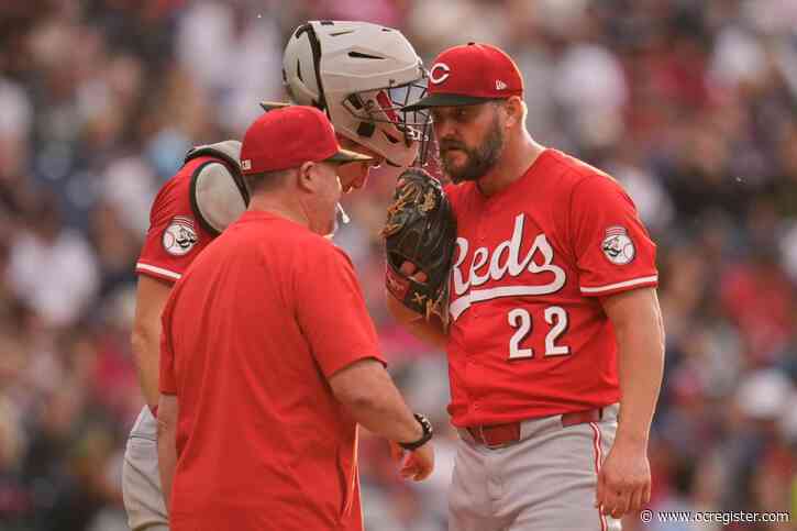 Reds pitcher Wade Miley accused in court documents of being drug supplier for the late Tyler Skaggs