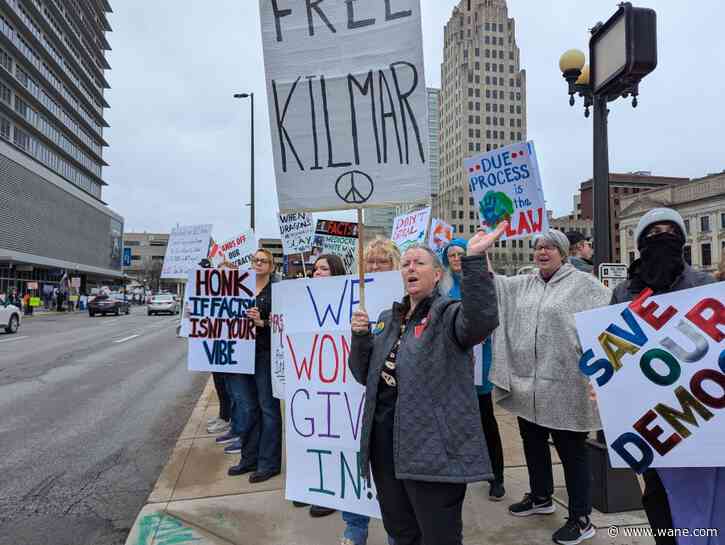 Fort Wayne joins in on nationwide ‘No Kings’ protests, honoring veterans and giving back