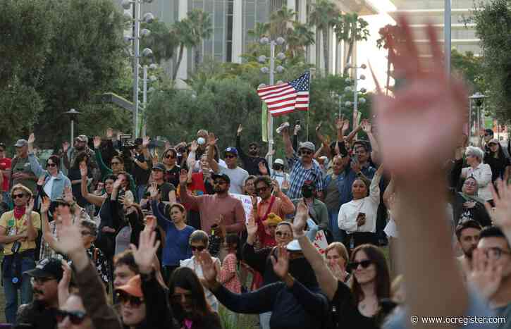 East LA man charged for allegedly distributing face masks at immigration protest