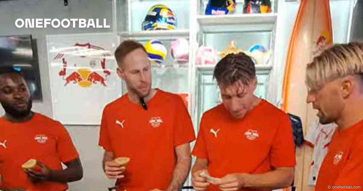 Approved? Leipzig players try Brazilian food for the first time 🎥
