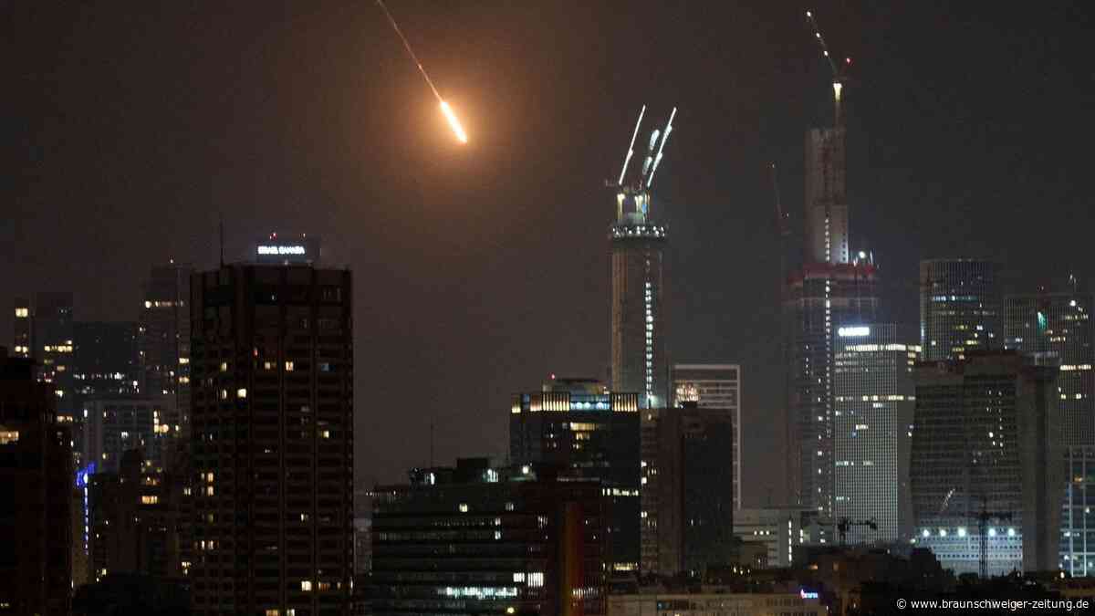 Dutzende Raketen abgefeuert – Iran droht Israels Verbündeten