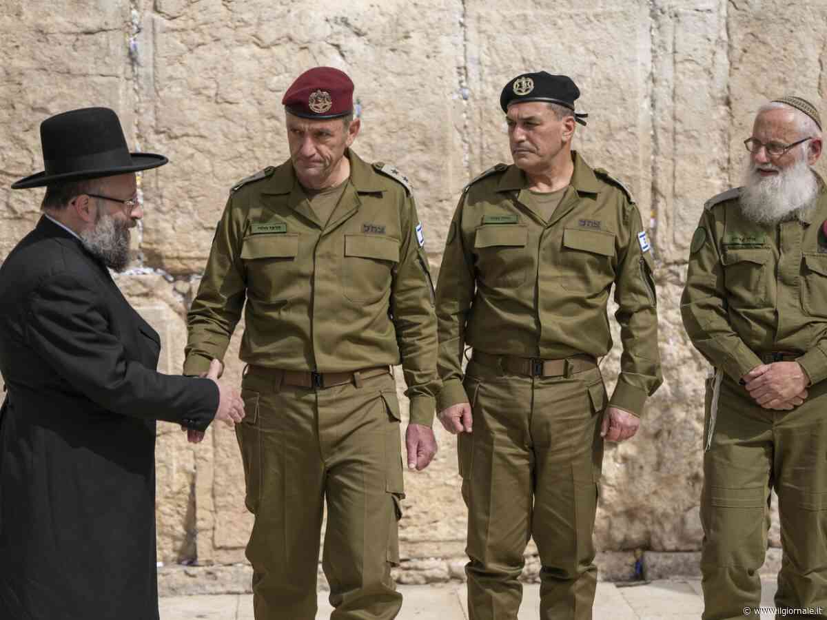 Mossad, azione sul campo. Decapitati gli ayatollah