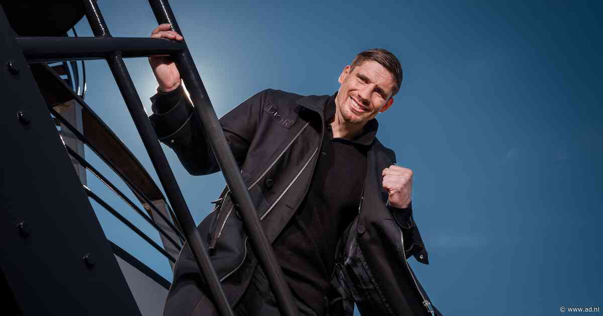 Openhartige Rico Verhoeven (36): ‘Mijn trainer zegt soms: let op, je lijkt nu net je vader’