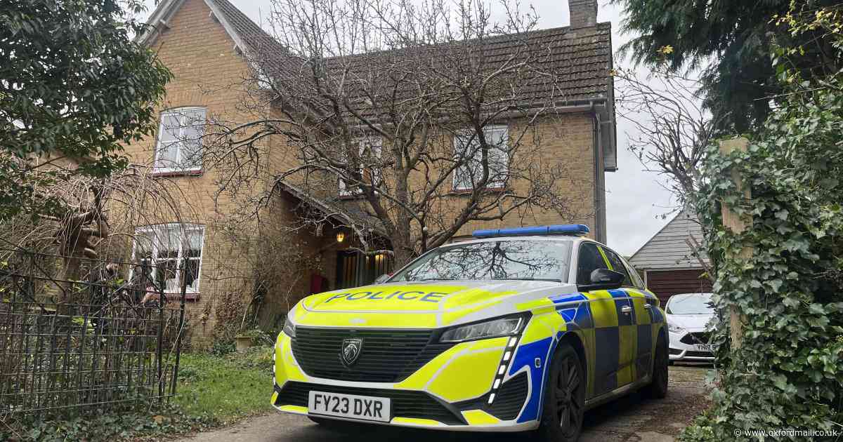 Man 'hated being alive' after his brother killed their father in Oxfordshire