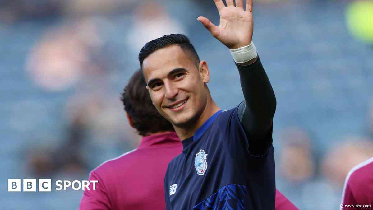 Departing Bluebirds post farewell messages
