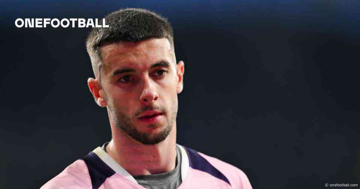 😳 A sponsor of Joan García congratulates him on joining Barça!