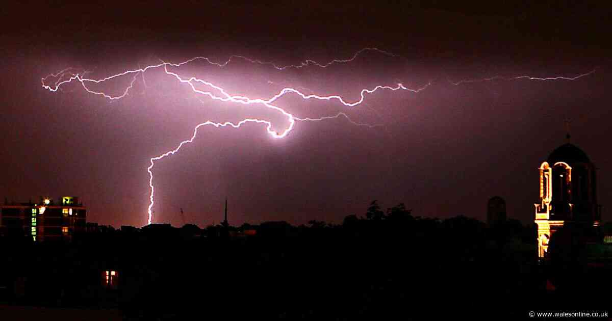 UK hit by 30,000 lightning strikes as flood alerts issued