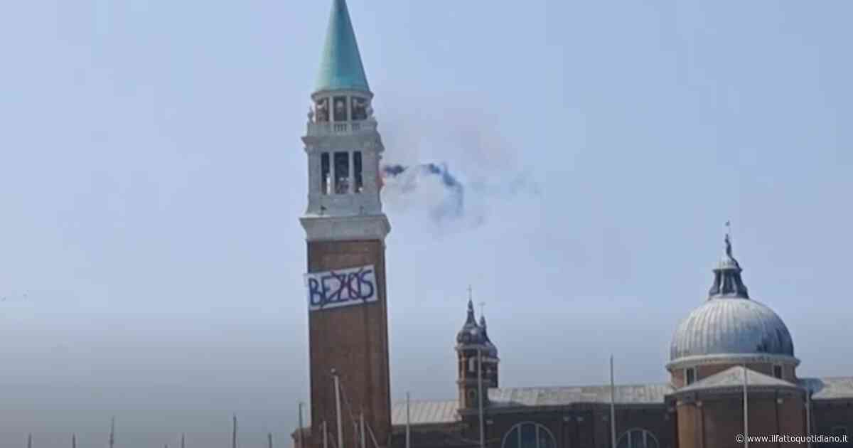 “Venezia non è in vendita”: la protesta dei movimenti contro le nozze di Bezos. Brugnaro: “Squadristi, ci scusiamo”