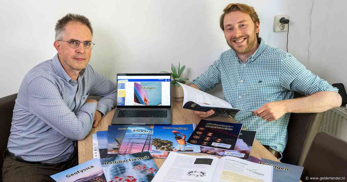 Ze ergerden zich rot aan alle wegwerpboeken en daarom schreven deze leraren hun eigen lesboeken