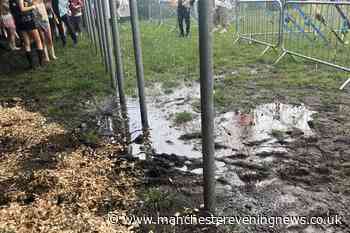 Parklife 2025 in pictures: Festival-goers brave the rain as day one gets underway