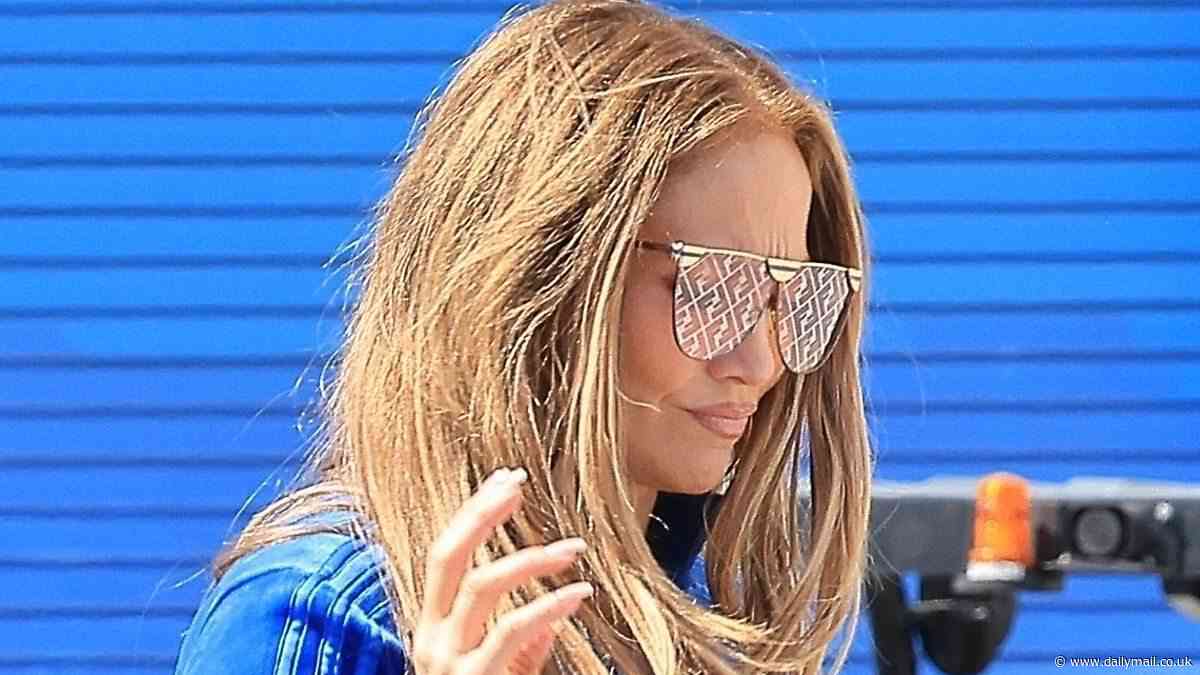 Jennifer Lopez shows ex Ben Affleck what he's missing in ab-flashing look after his extreme move to sever ties