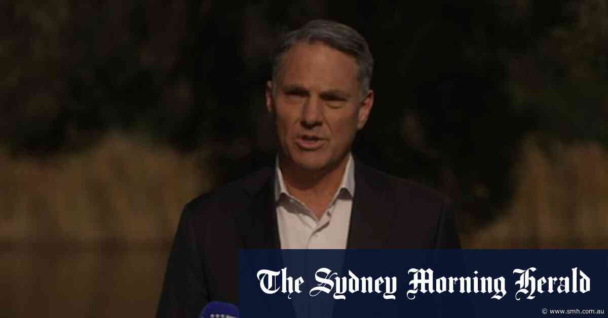 Deputy Prime Minister urges restraint in Middle East