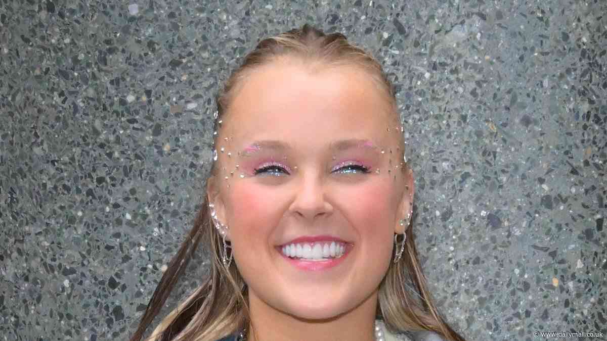JoJo Siwa sets the record straight on her sexuality after being mocked by Miley Cyrus