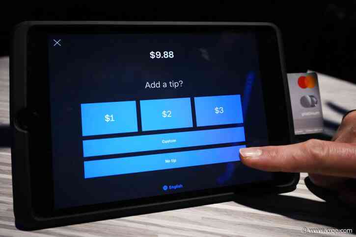 Report: Where in the US are people spending the most on tips?