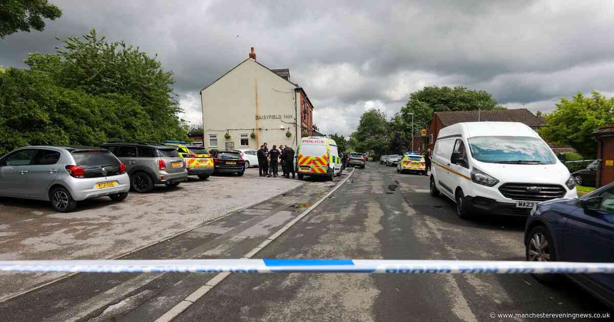 Witness describes moment man carried out of house after horror stabbing