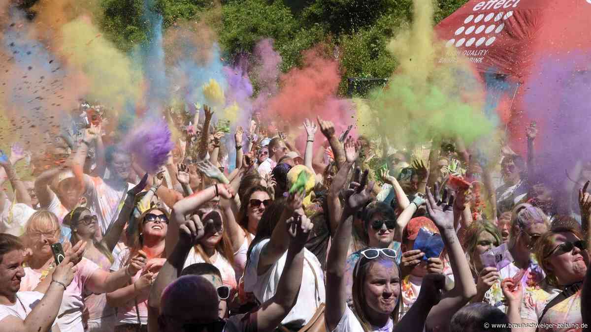 Holi-Festival in Braunschweig: 33 bunte Bilder