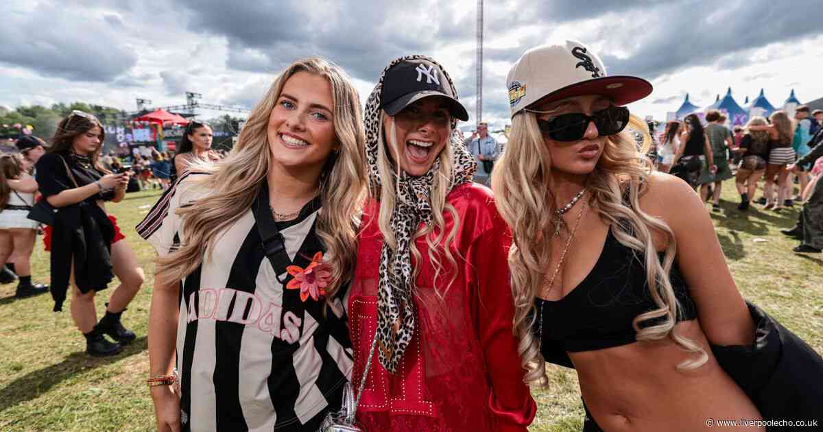 55 of the best Parklife outfits as rain falls on festival