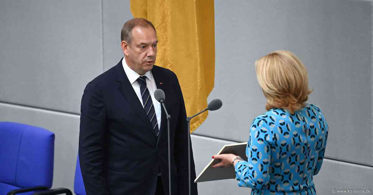 Wehrbeauftragter Otte: „Die Soldaten schützen auch die Freiheit von Friedensaktivisten“