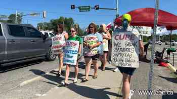 Tentative agreement reached between Canadian Hearing Services, striking workers