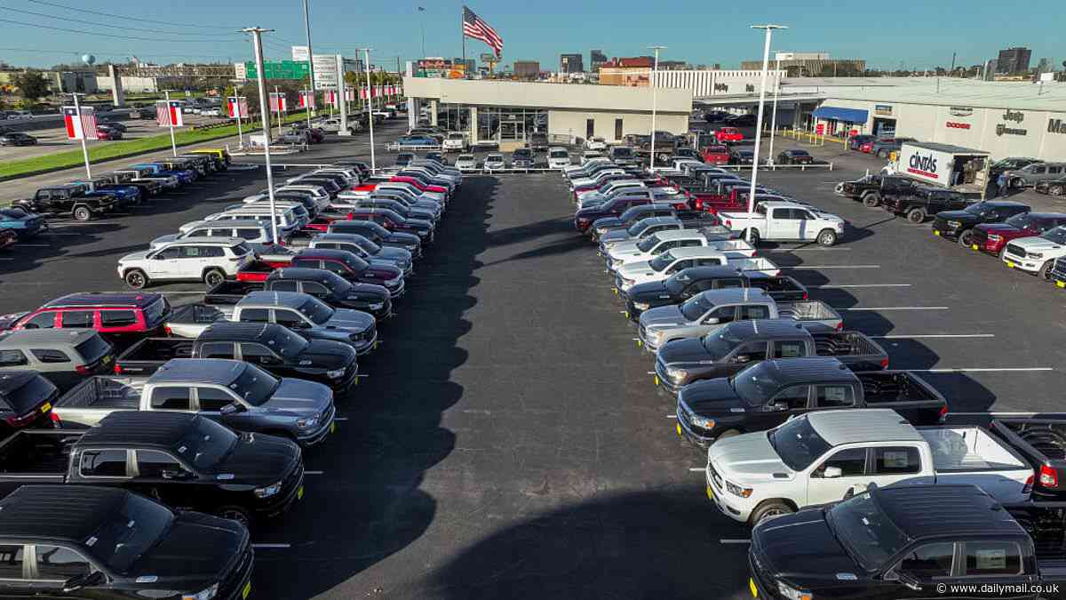 1.2m US trucks feared to be driving with dangerous safety lock issue linked to fatal accidents