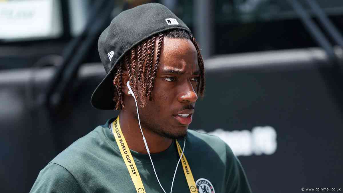 Revealed: Chelsea's minimum asking price for Noni Madueke after Arsenal 'agree personal terms' with forward