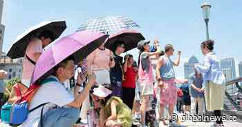 China sees record temperatures as students shelter from heat wave
